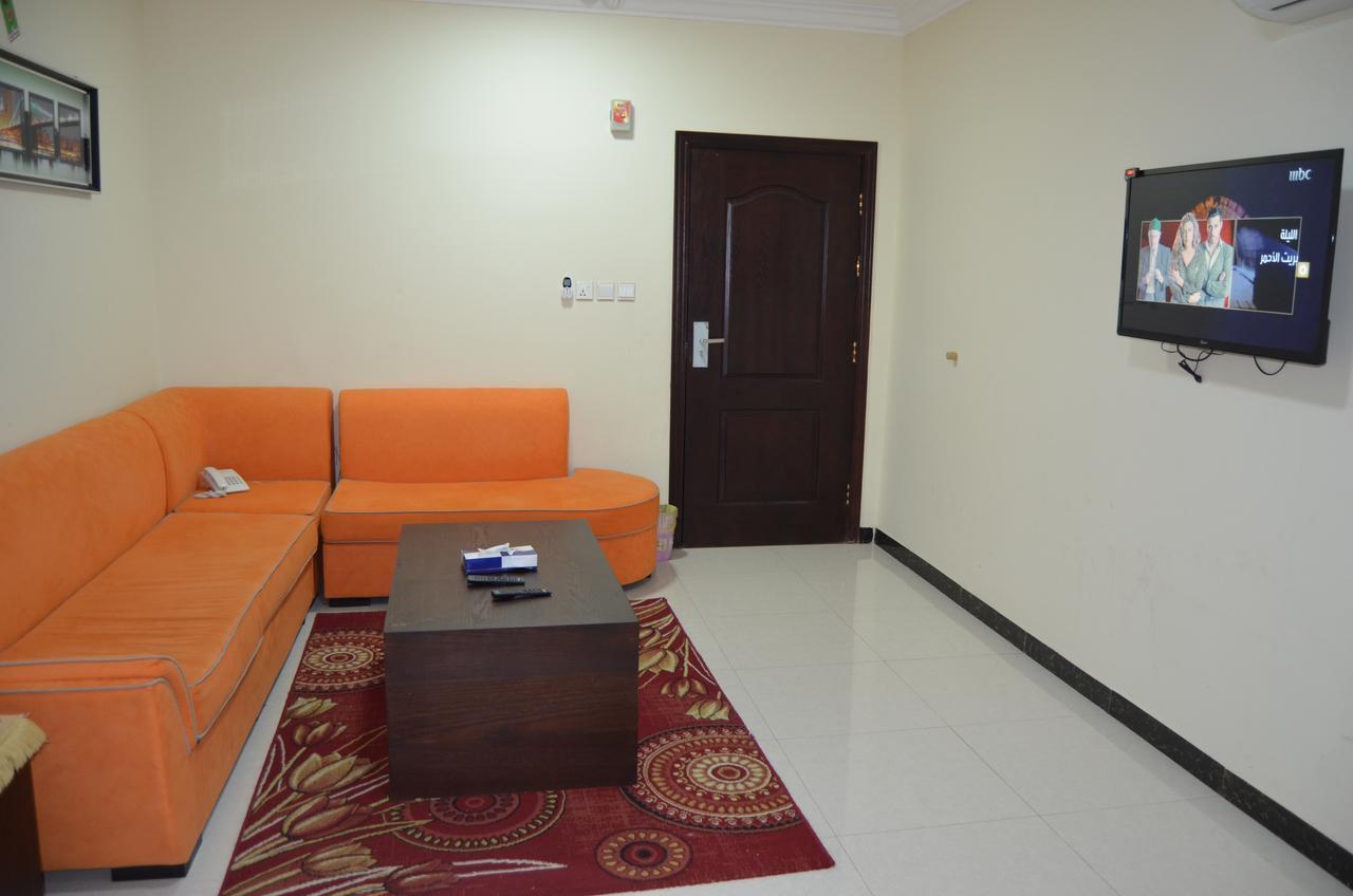 Layale Alnile Aparthotel Dammam Ngoại thất bức ảnh