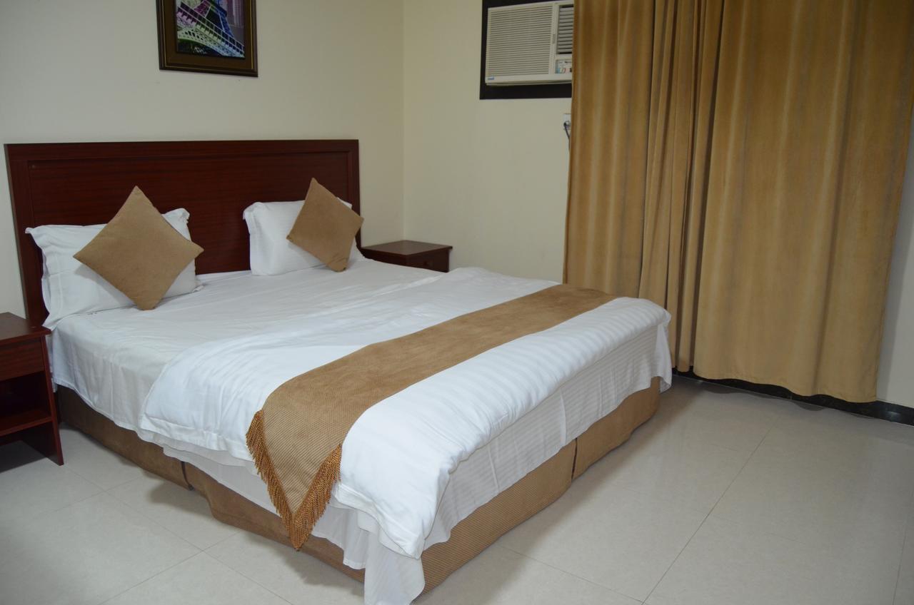 Layale Alnile Aparthotel Dammam Ngoại thất bức ảnh